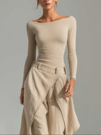 Delphine | Completo Top Beige Collo Barchetta e Pantalone Largo con Volant