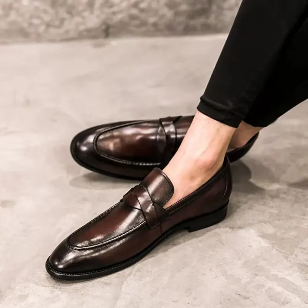Eleganti mocassini in pelle