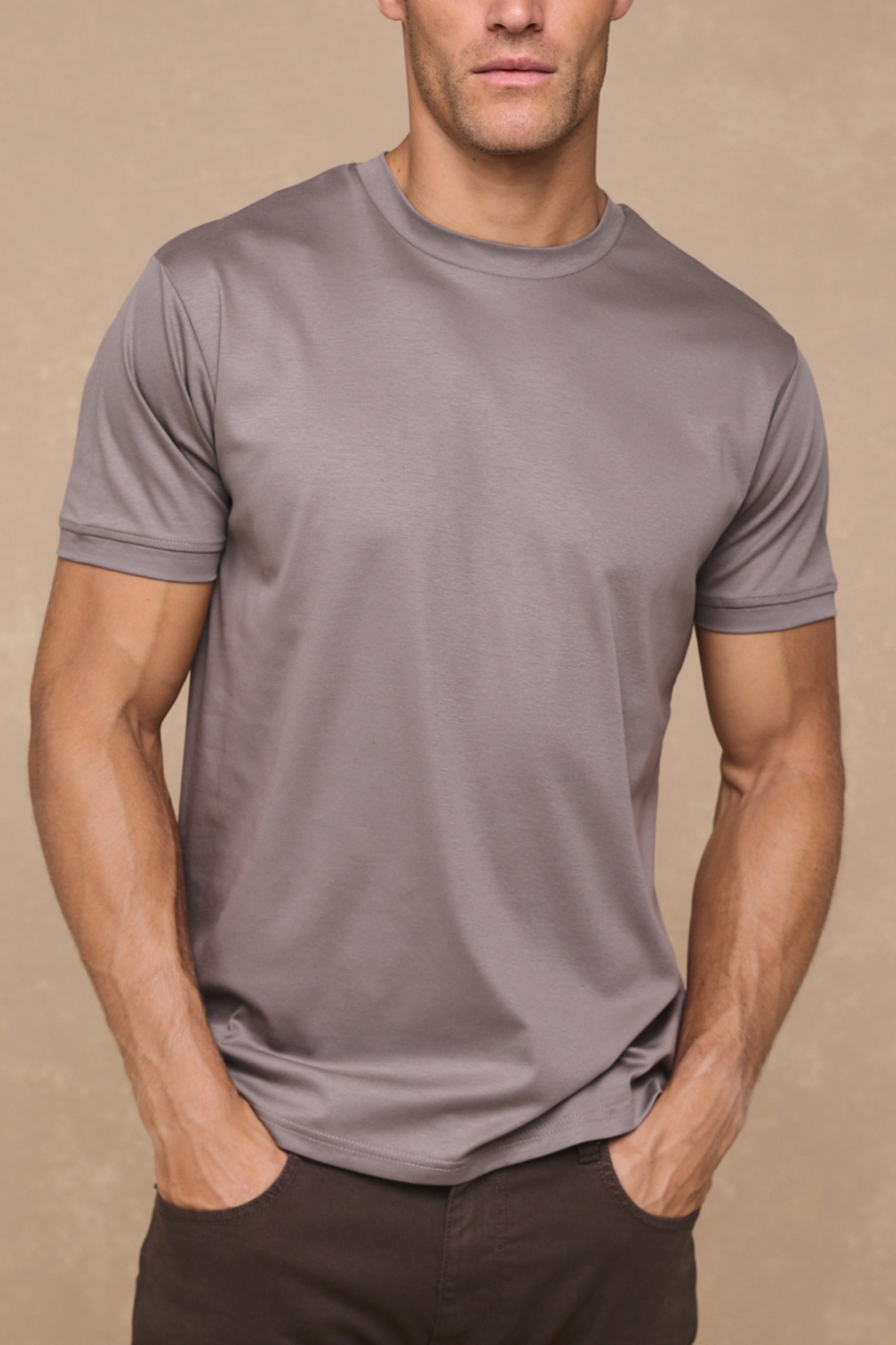 Adam | T-shirt di Lusso Centrate per Uomini