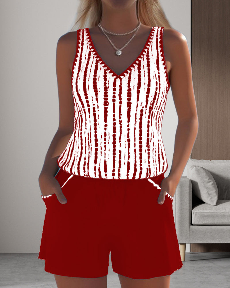 Mia | Top e pantaloni stampati a V
