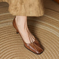 Pumps in pelle Marisol con punta quadrata