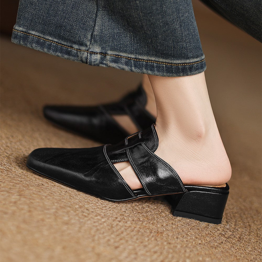 Mule in pelle Rosel con punta quadrata