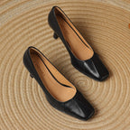 Pumps in pelle Marisol con punta quadrata