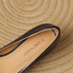 Pumps in pelle Marisol con punta quadrata