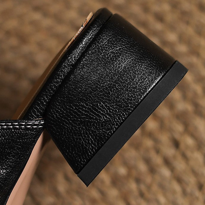 Mule in pelle Rosel con punta quadrata