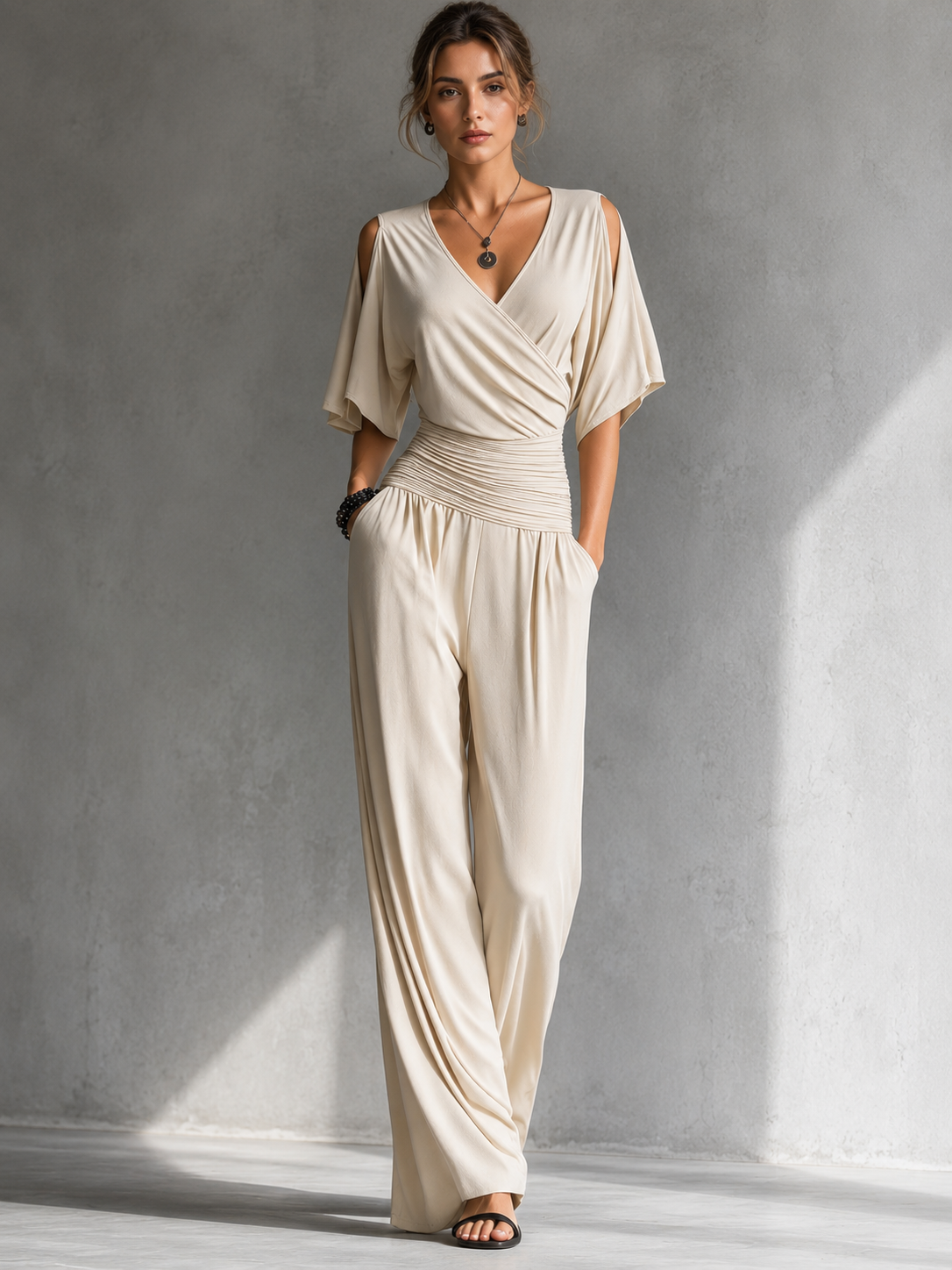 Aline | Combinazione Elegante a Cuore con Gambe Larghe