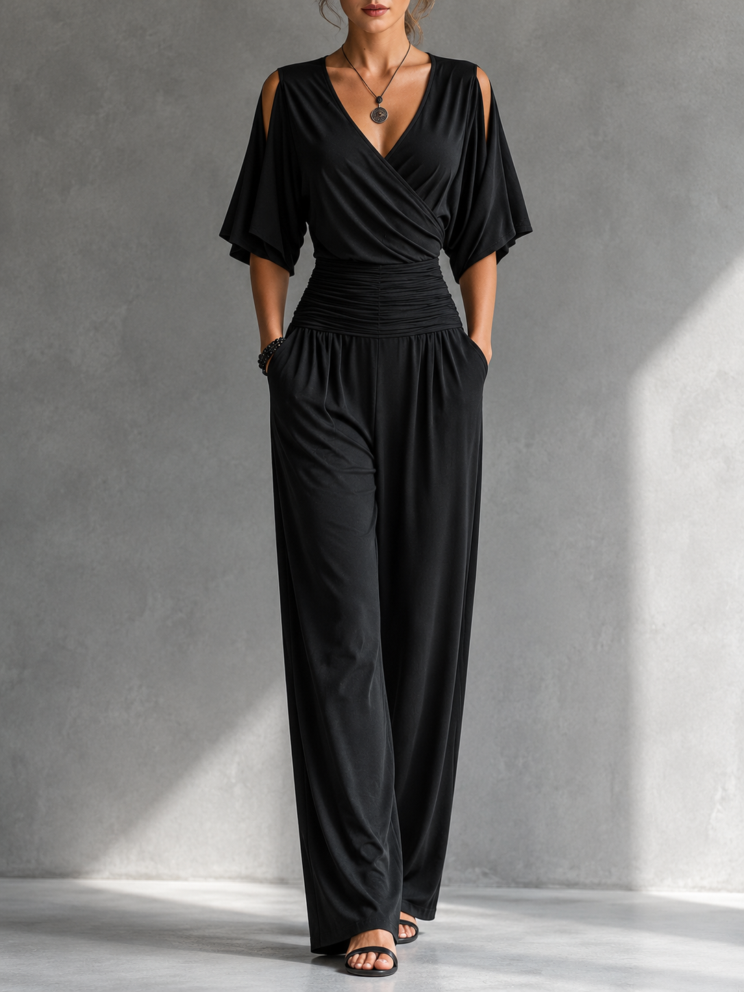 Aline | Combinazione Elegante a Cuore con Gambe Larghe
