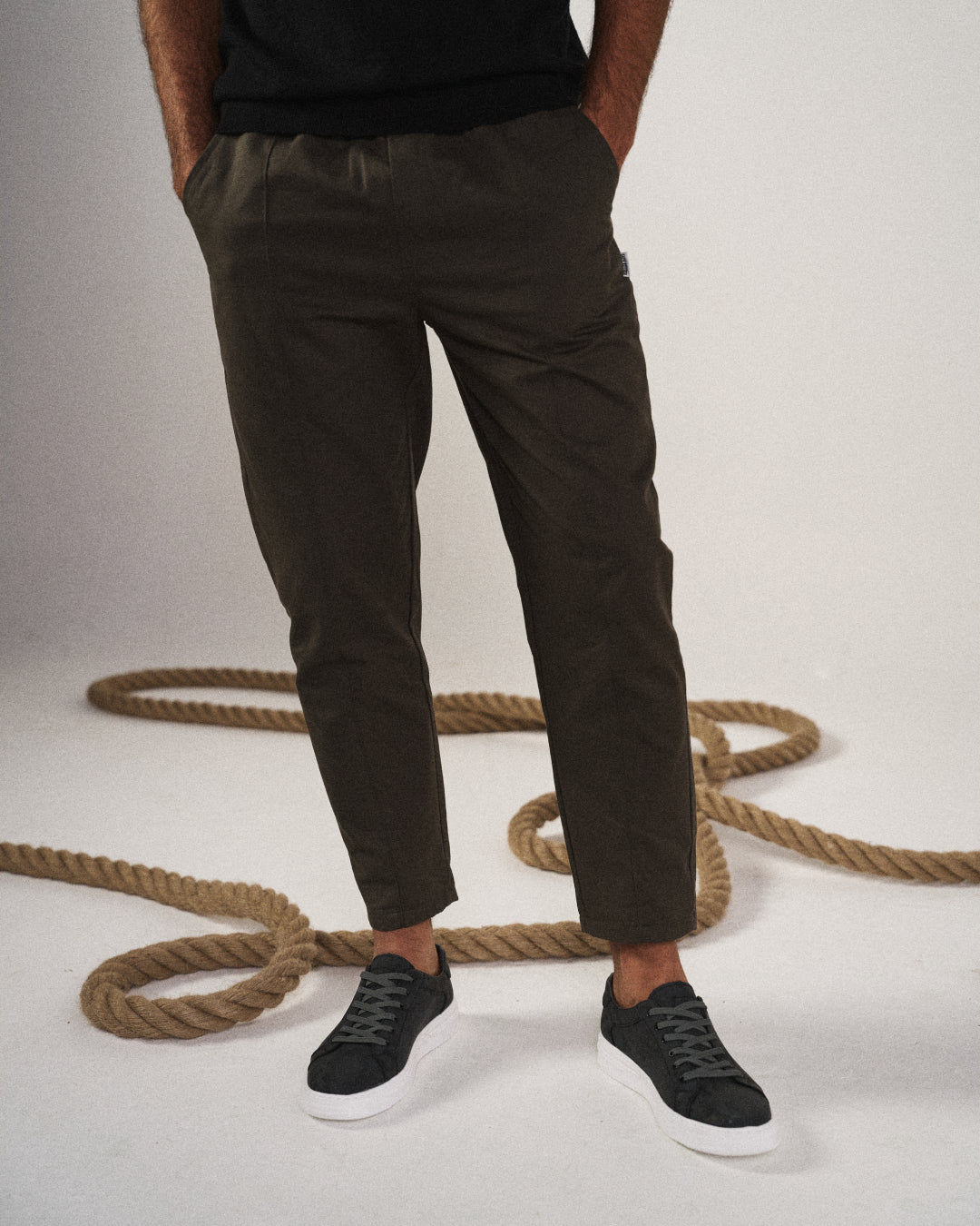 BERGLAUF | PANTALONI DA JOGGING UOMO CON GAMBA SFOGLIATA