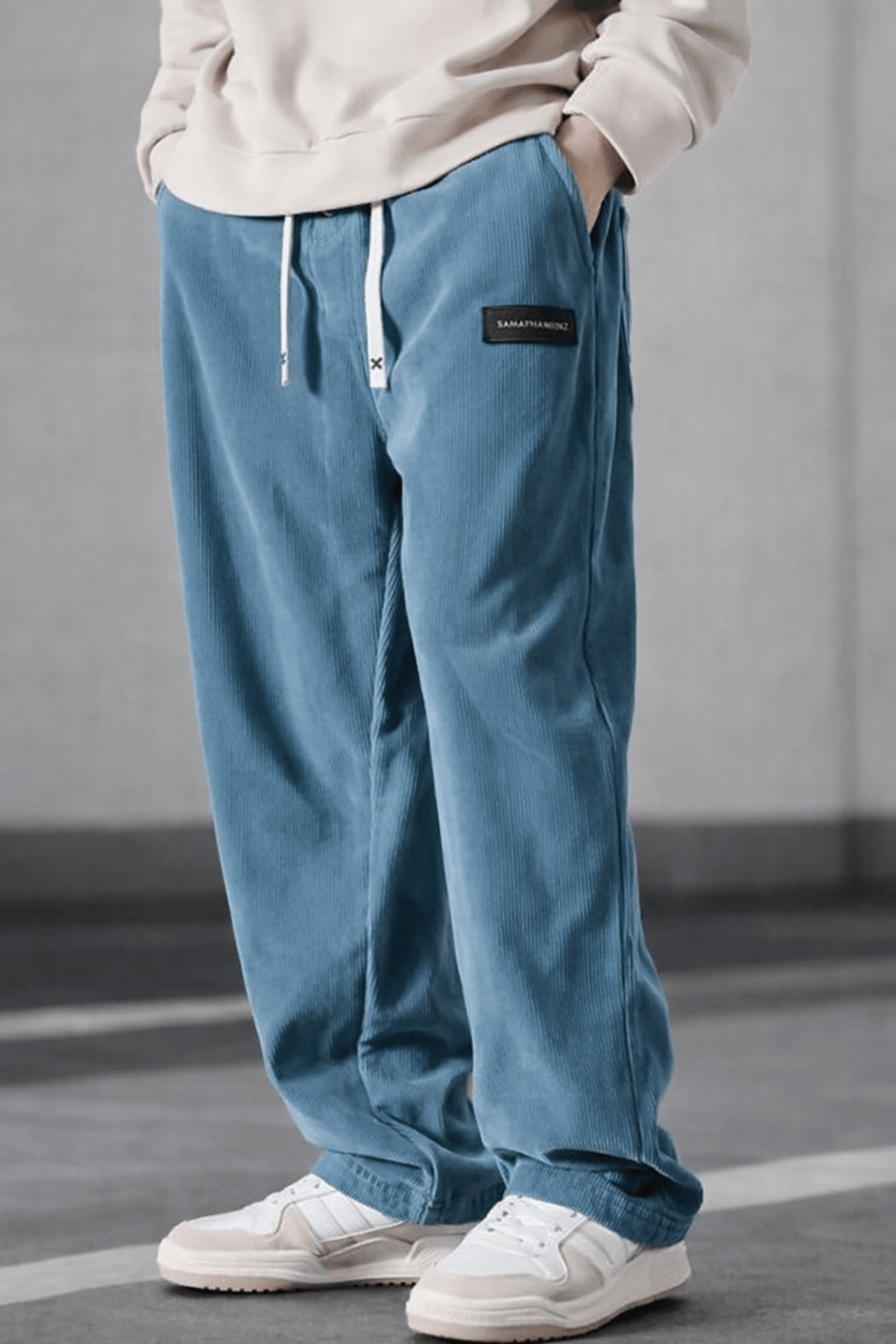 Ruben | Pantaloni in Corduroy Relaxed