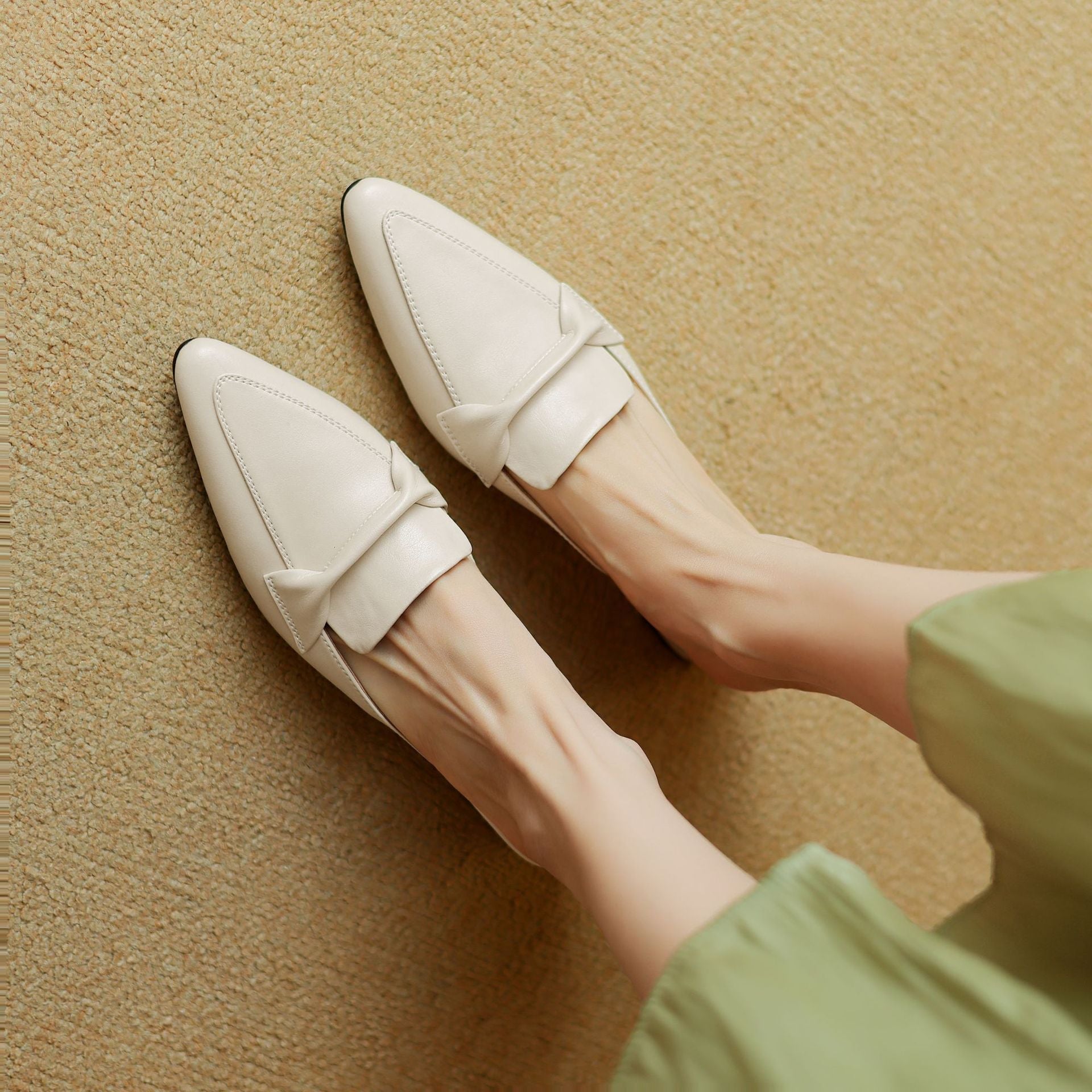 Marloe Mules in pelle a punta