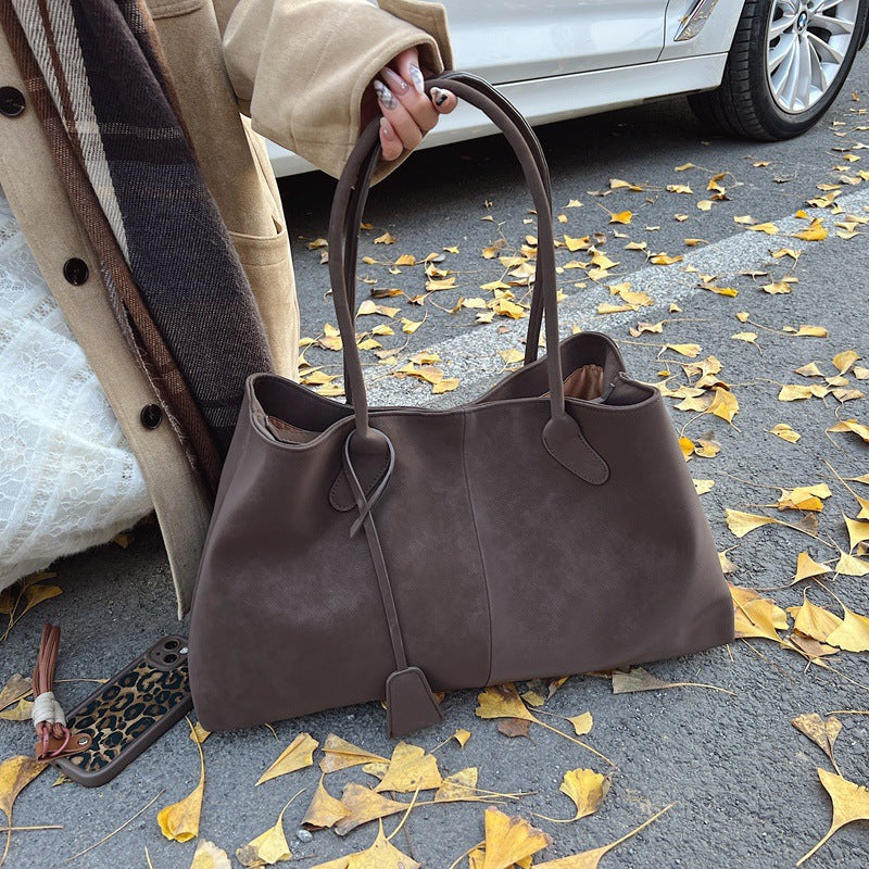 Kyadeeih | Borsa elegante