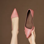 Orlisse Kitten Heel Pumps in Pelle