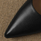 Calenne Kitten Heels in Pelle