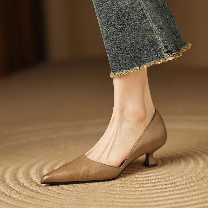 Ceyra Scarpe con Tacco Kitten in Pelle