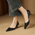 Ceyra Scarpe con Tacco Kitten in Pelle