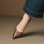 Calenne Kitten Heels in Pelle