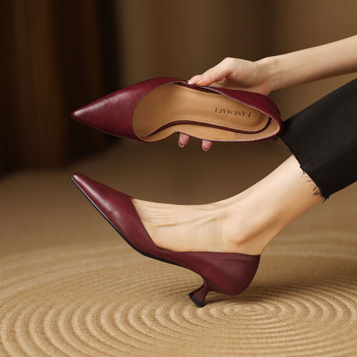 Ceyra Scarpe con Tacco Kitten in Pelle