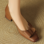 Roselle Tacchi in Pelle