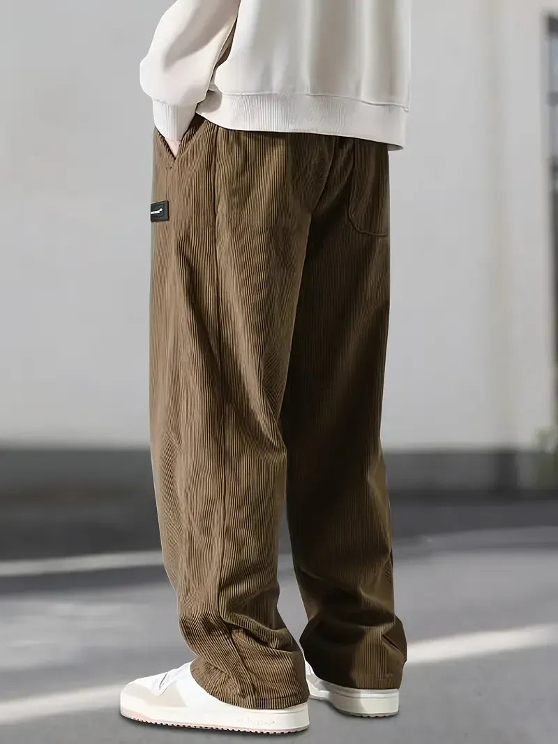 Ruben | Pantaloni in Corduroy Relaxed