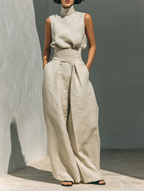 Aurora | Completo due pezzi beige in lino con top senza maniche e pantaloni larghi
