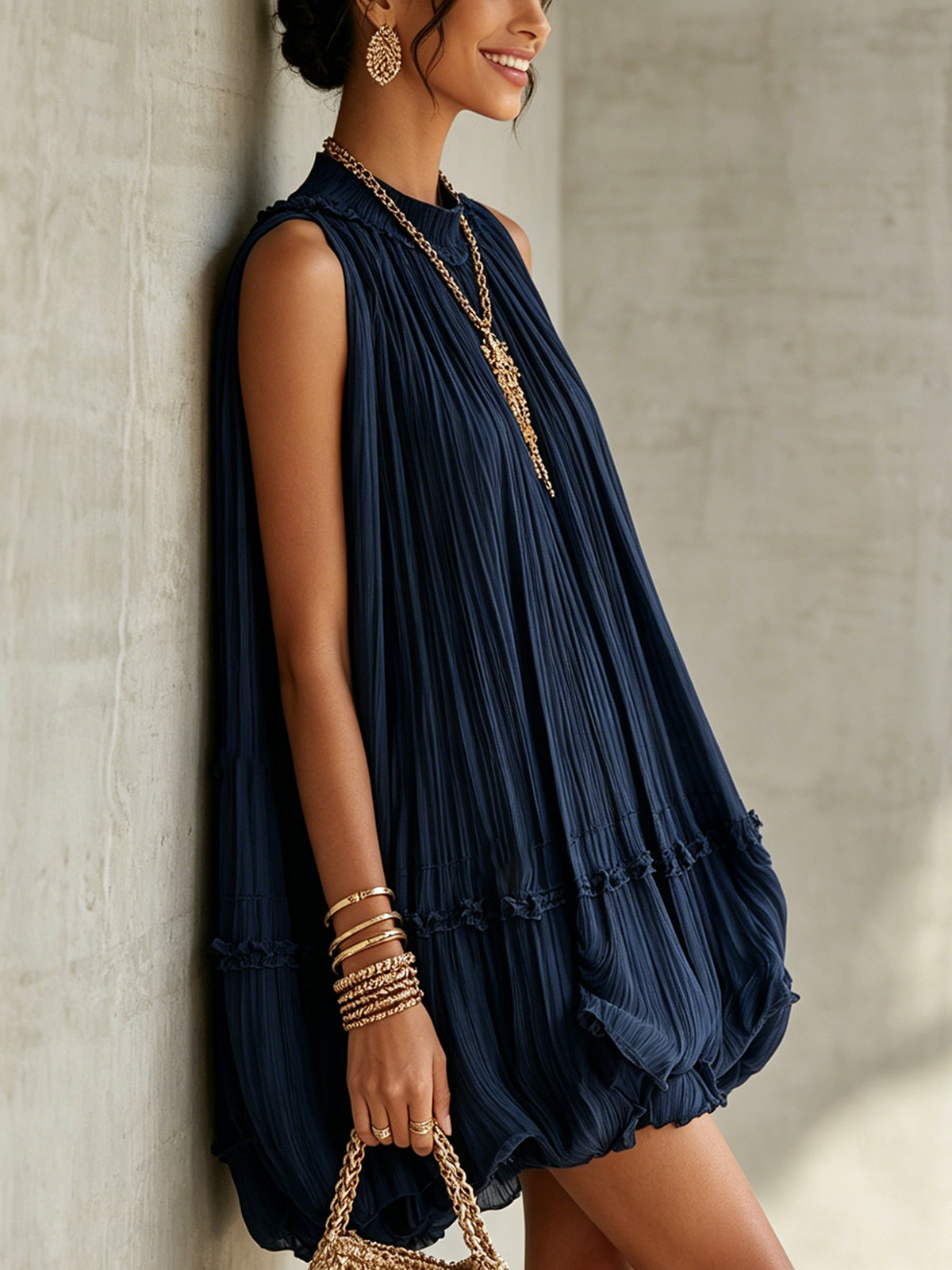 Océane | Mini Abito con Volant, Collo Halter, Blu Marino