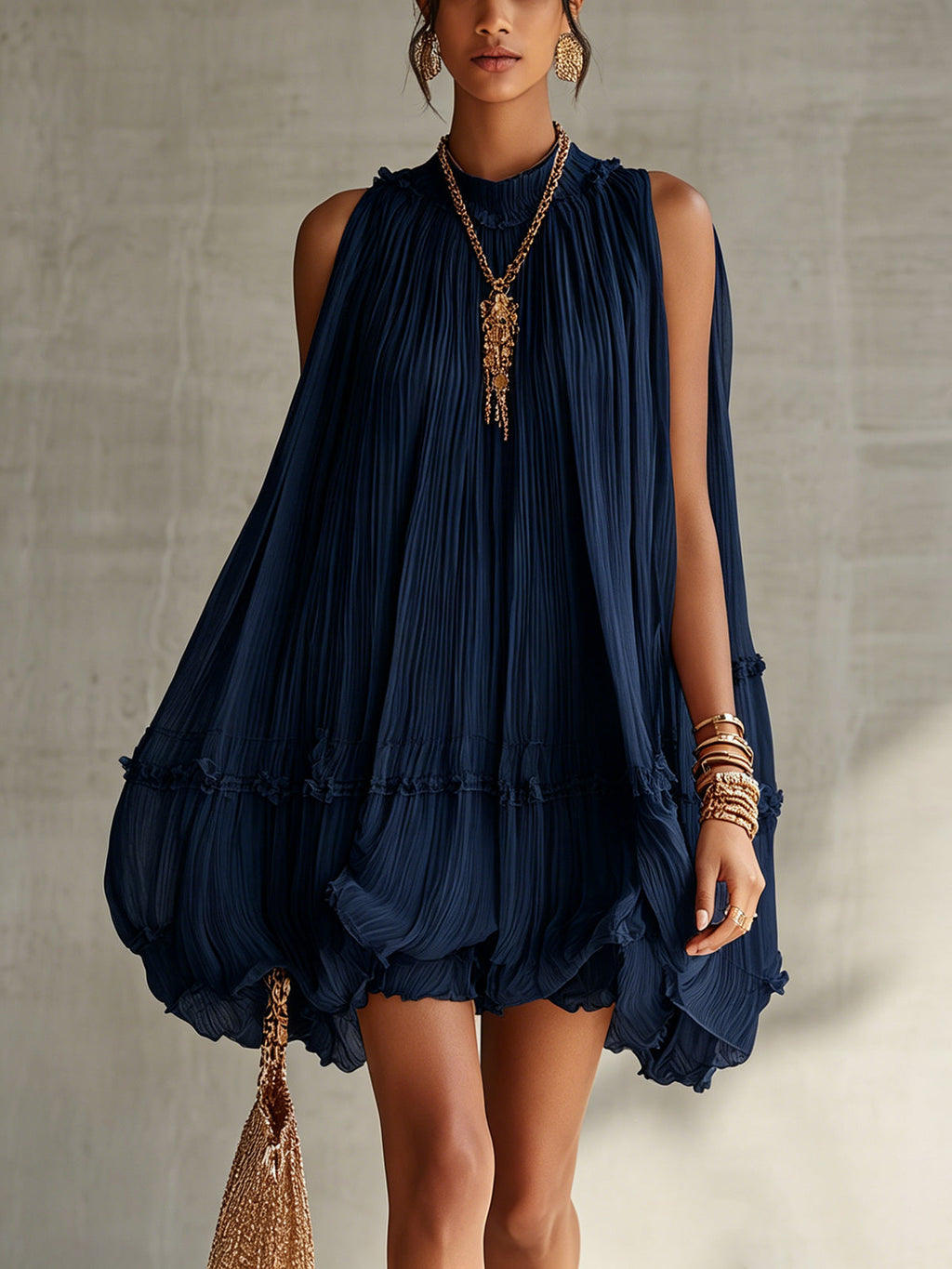 Océane | Mini Abito con Volant, Collo Halter, Blu Marino