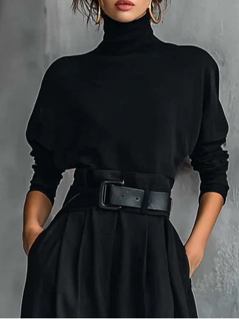 Noëlla | Completo con Collo Alto Nero e Pantalone Dritto