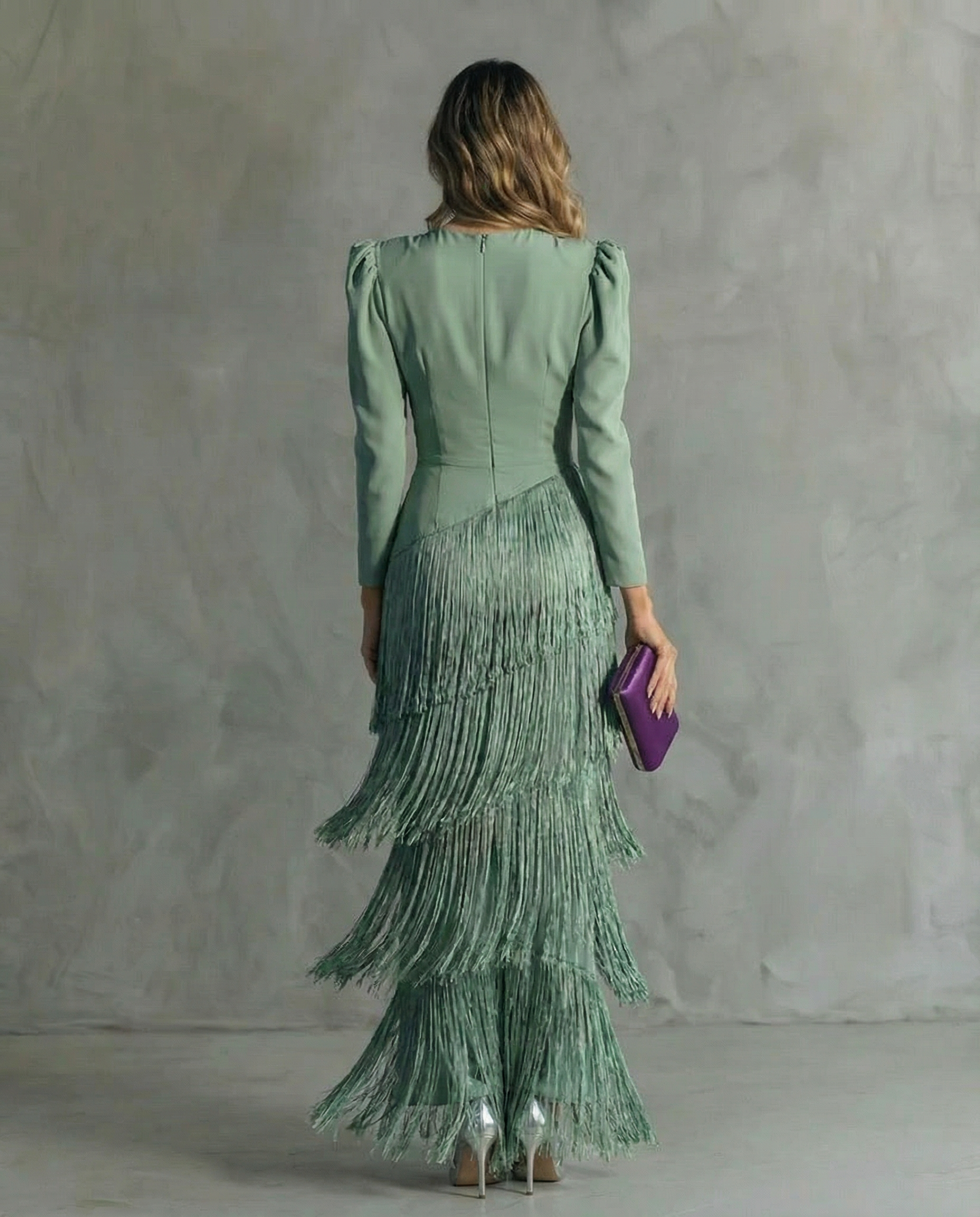 Claire™ | Abito midi elegante con maniche frangiate