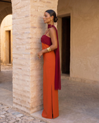 Aline | Abito arancione con scollatura rossa